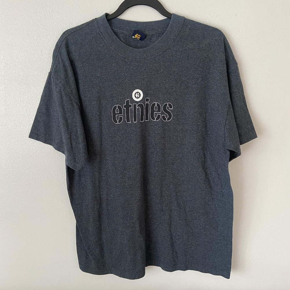 Vintage Etnies T-Shirt Mens Large Gray Skateboard BMX Skateboarding Shoes Tee